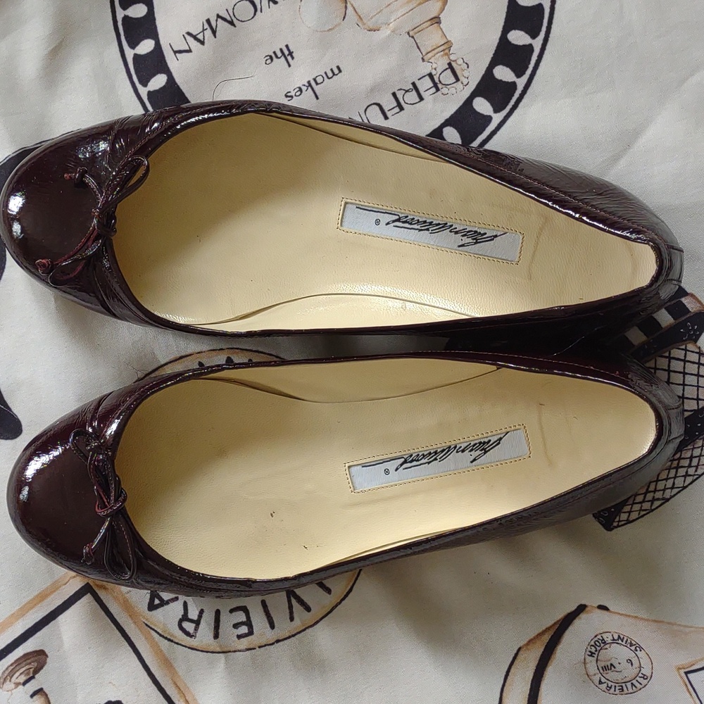 Brian Atwood flats made in Italy size 38. - Picture 4 of 6